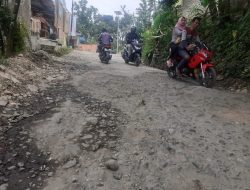 Volume Pekerjaan Jalan Cigudeg-Kiarasari Dipangkas, Warga Mengeluh