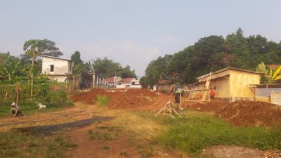 LSM Pijak Kritik Proyek Rumdin PN Cibinong yang Belum Berijin!
