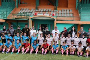 Ade Yasin Semangati Timnas Sepakbola Putri Indonesia di Stadion Persikabo