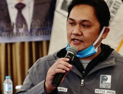 Farhat Abbas Ketum Pandai Beri Dukungan Moral ke Airlangga Hartarto