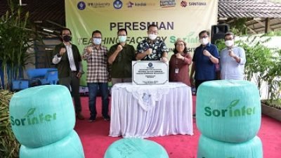 Rektor IPB University Resmikan Tefa Sorinfer, Pakan Komplit Ternak