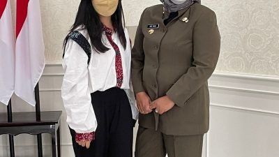 Akan Tampil di Paris Fashion Week, Bupati Bogor Siap Berlangganan Desain Hanyutan