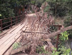 Jembatan Penghubung Kecamatan Jonggol dan Klapanunggal Rusak Parah, Butuh Perhatian