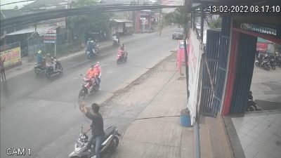 Ngeri! Curanmor Bersenpi Beraksi di Cileungsi, Satu Motor Raib