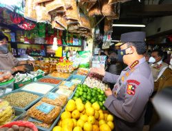Cek Ketersediaan dan Harga, Kapolri: Jangan Lagi Terjadi Kelangkaan Minyak Goreng Curah
