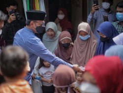 IKA SMANSA Bogor ’91 Bagikan Paket Sembako di Kampung Bebek dan Ciwaringin