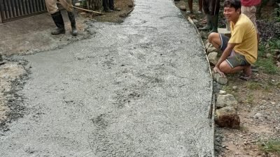 Kucurkan Rp 1 Miliar Dari BHPRD, Pemdes Bojong Nangka Bangun 30 Jalan Setapak dan Posyandu