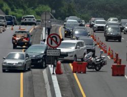 Volume Kendaraan Meningkat, Polisi Berlakukan Contraflow di Tol Jagorawi Arah Ciawi