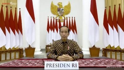 Jokowi Apresiasi Polri Berhasil Kawal Arus Mudik Lebaran 2022