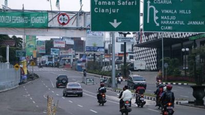 Kondisi Arus Lalu Lintas di Jalur Puncak Siang Ini Terpantau Normal