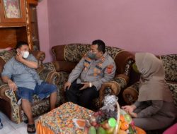 Polres Bogor Gelar Anjangsana ke Anggota Yang Alami Sakit Menahun