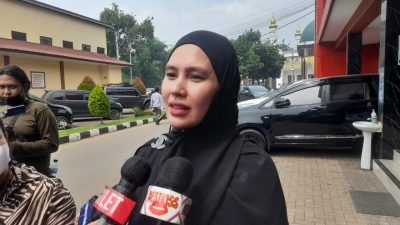 Kartika Putri Datangi Polres Bogor, Laporkan Oknum Notaris dan Mafia Tanah