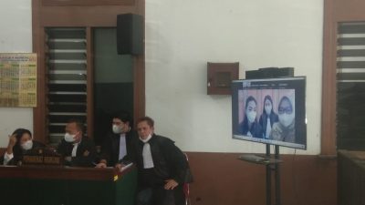 Dinalara Minta Majelis Hakim Agar Ade Yasin Dihadirkan Dalam Persidangan