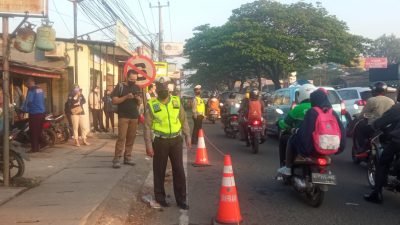 Jadi Penyebab Kemacetan, Kompol Bayu Imbau Angkutan Umum Jangan Berhenti Sembarangan