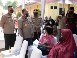 Tinjau Pelaksanaan Vaksinasi Booster di Polres Bogor, Kapolda Jabar Ingatkan Hal Ini