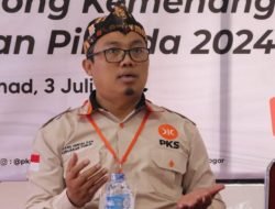 Achmad Fathoni Minta Pengerjaan Peningkatan Jalan Sirnarasa-Bantarkuning Dihentikan, Ini Alasannya