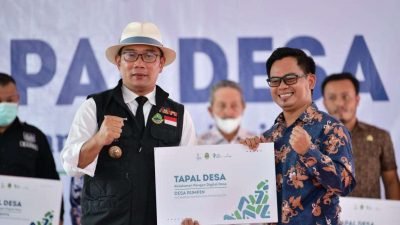 Ridwan Kamil Luncurkan Tapal Desa di Ciampea