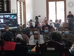 Hakim di Sidang Ade Yasin Cs Meradang, Sebut Semua Saksi Berpeluang Jadi Tersangka