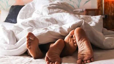 Durasi Berhubungan Seks Yang Normal, Benarkah 1 Jam? Yuk Simak Disini