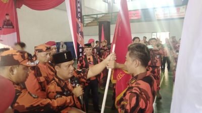 Sambil Lantik 14 Ranting, Pemuda Pancasila Jonggol Gelar Santunan