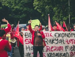 Kepsek SMAN 2 Cibinong Bantah Soal Pungutan, Aktivis Minta DPRD Jabar Panggil Ridwan Kamil
