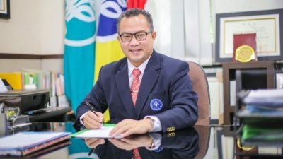 Prof Arif Satria Terpilih Sebagai Most Popular Leader in Social Media 2022