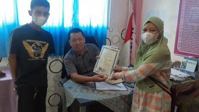Alhamdulillah, Akhirnya Siswa SMP Bina Bangsa Mandiri Ini Terima Izasah Setelah Sebelumnya Ditahan