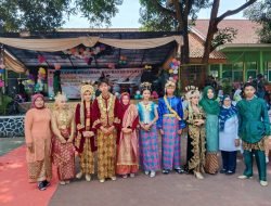 Perkenalkan Seni dan Budaya, SMPN 01 Gunung Putri Gelar Pentas Seni