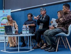 Membangun Karakter Melalui Membaca