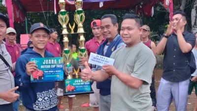 Menang 2-0 Atas FC Cobar, FC Tipar Desa Argapura Ukir Sejarah Juara Turnamen Meteor Cup