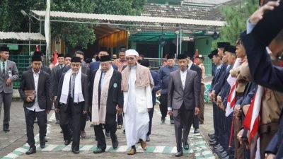 Hadiri Wisuda Pesantren Rafah, KH Agus Salim Wakil Ketua DPRD Bangga Ada 18 Santri Hafal 30 Juz