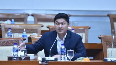 Legislator Ini Dukung Rencana KSAD Dudung Prioritaskan Santri Jadi TNI