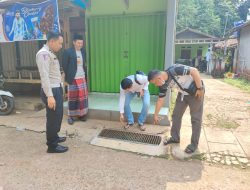 Kepergok Warga, Pelaku Pencurian Besi Penutup Got Digiring ke Polsek Cileungsi