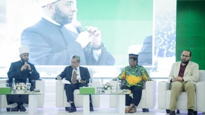 Ulama Mesir: Ucapkan Selamat Hari Raya Kepada Non Muslim Tak Perlu Dilarang, Ini Alasannya