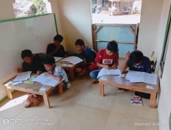 Astagfirullah, Siswa SDN 02 Sukamulya Ujian di Teras Mushola