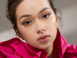 Heboh! Video Syur Mirip Artis Rebecca Klopper Beredar