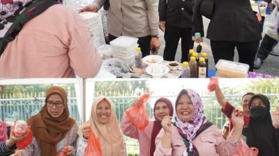 Rangkaian HUT Bhayangkara Ke-77, Polres Bogor Gelar Bazar Murah di Cibinong