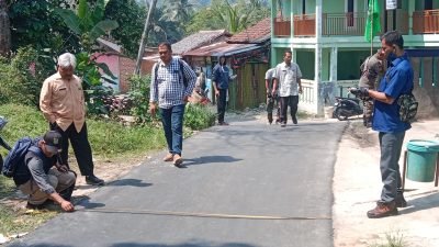 Lama Dinanti Warga, Akhirnya Jalan Desa Sipayung Sukajaya Dibangun Pakai Samisade