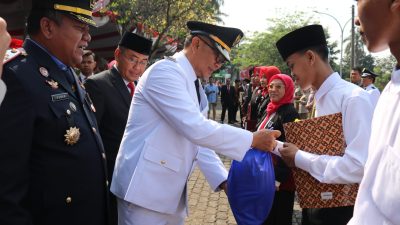HUT Ke-78 RI, Ribuan Warga Binaan Lapas Cibinong Dapat Remisi, 24 Orang Langsung Bebas