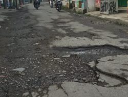 Kades Bojong Jengkol Ciampea Siap Pertaruhkan Jabatan Demi Jalan Mulus Abdul Fatah