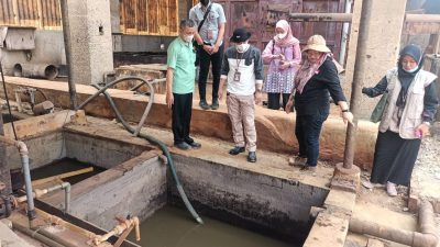 Terbukti Buang Limbah B3 ke Sungai Cileungsi, Satu Perusahaan di Gunung Putri Disegel DLH