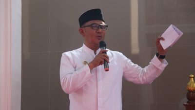 Plt Bupati Iwan Setiawan Resmikan Masjid Jami Miftahul Falah di Desa Tugu Selatan Cisarua