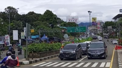 Arus Lalu Lintas Kawasan Puncak Bogor Pagi Ini Berjalan Normal