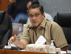 Komisi X DPR Angkat Bicara Terkait Bima Arya Pecat Kepsek, Singgung Soal Cari Popularitas