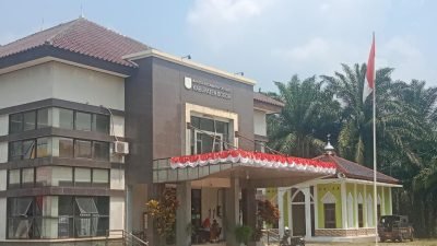 Desa Banyuresmi dan Pemcam Cigudeg Diduga Main Mata, Jalan Dibeton Pake Duit Pinjaman, Dana Desa Kemana?