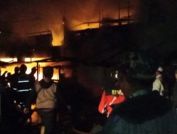 Breaking News! Pasar Leuwiliang Terbakar Hebat