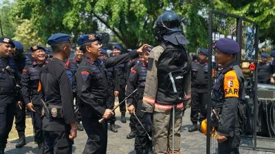 Brimob Gelar Pasukan KTT AIS di Mako Resimen 2 Kedung Halang Bogor