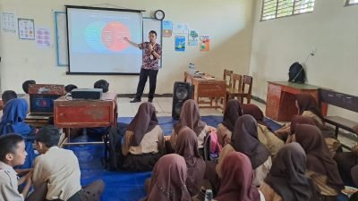 IAIS Bogor Gandeng Diskominfo Kabupaten Bogor Sosialisasikan Literasi Digital di SMP PGRI Tenjolaya