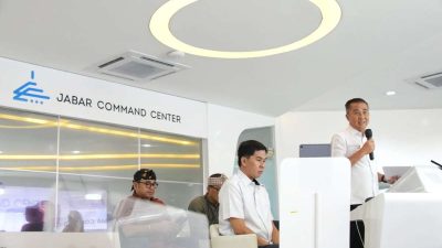 Bey Machmudin Luncurkan Wahana Publik Jabar Command Center