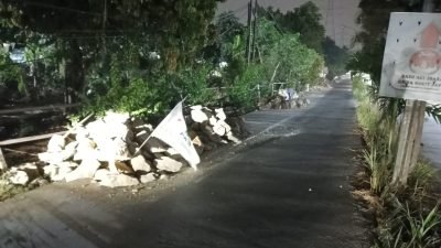 Material Proyek Irigasi di GBJ Bahayakan Pengendara, Achmad Fathoni Bakal Laporkan CV Wijaya ke DPUPR